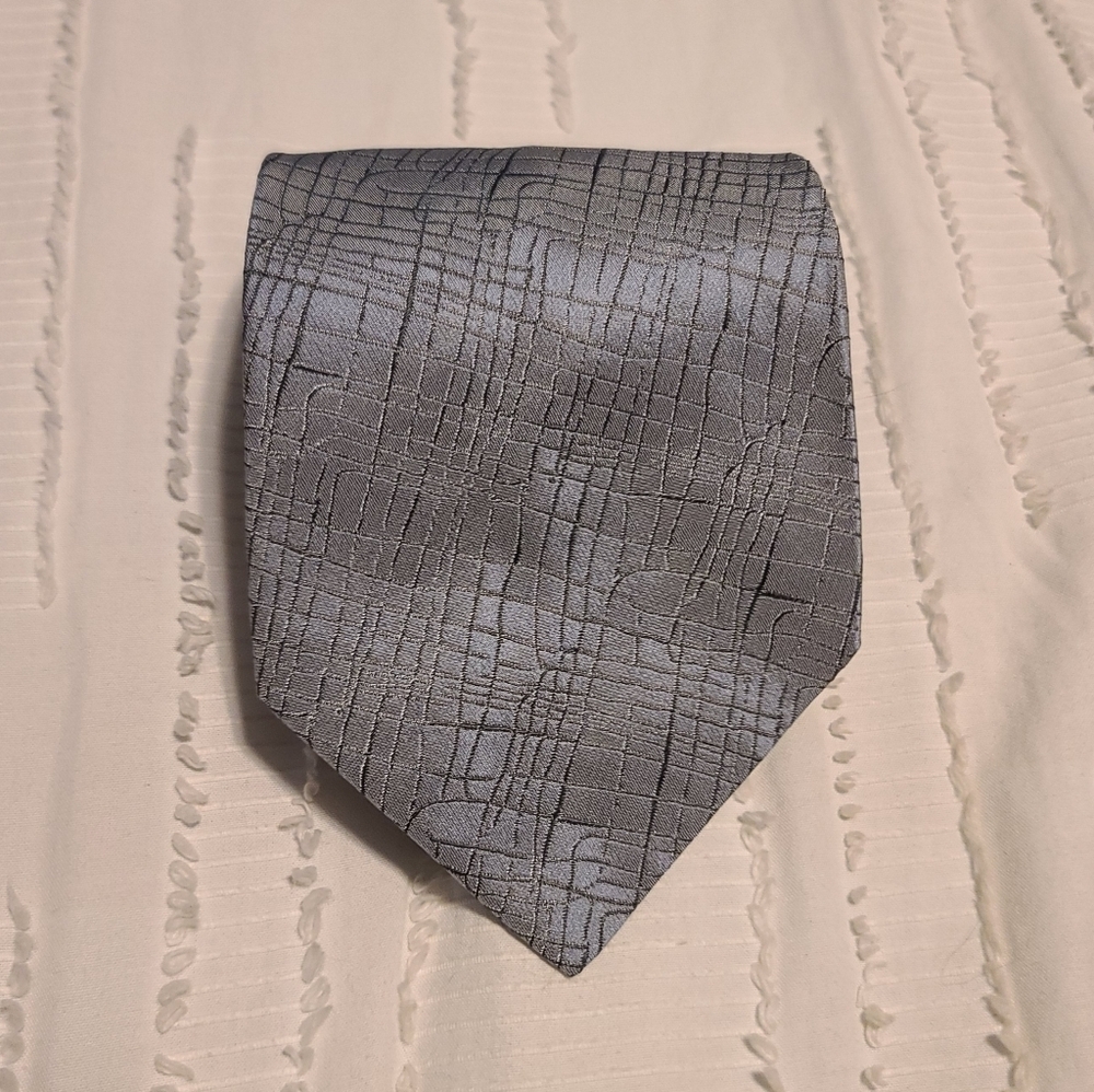 Banana Republic Slate Blue Silk Cracked Design Neck Tie
